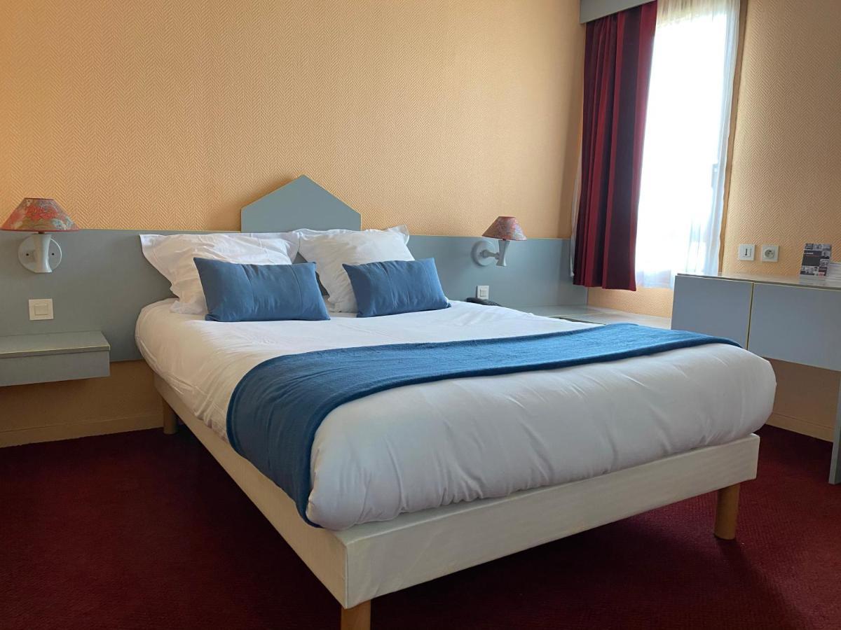 Brit Hotel Essentiel Moulins Avermes Buitenkant foto