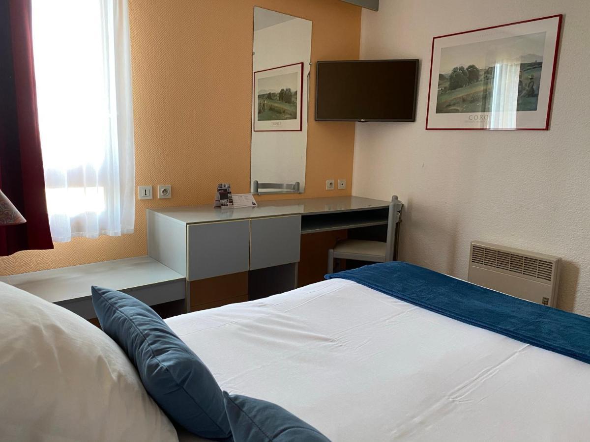 Brit Hotel Essentiel Moulins Avermes Buitenkant foto