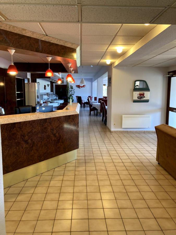Brit Hotel Essentiel Moulins Avermes Buitenkant foto