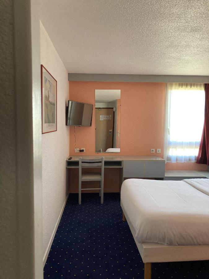 Brit Hotel Essentiel Moulins Avermes Buitenkant foto