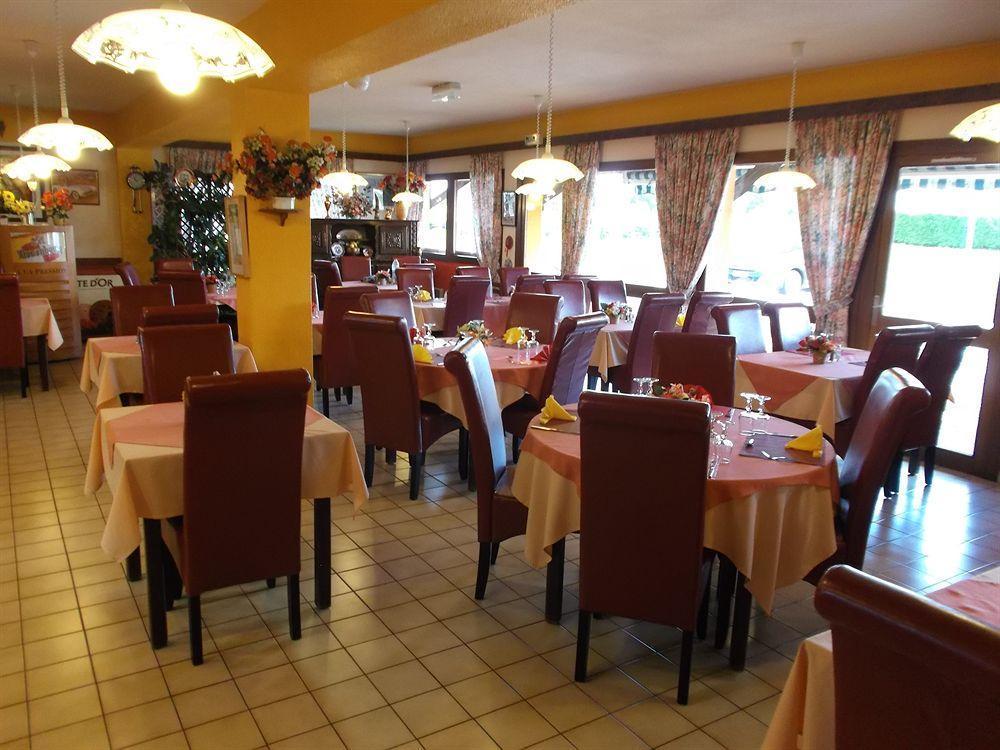 Brit Hotel Essentiel Moulins Avermes Buitenkant foto