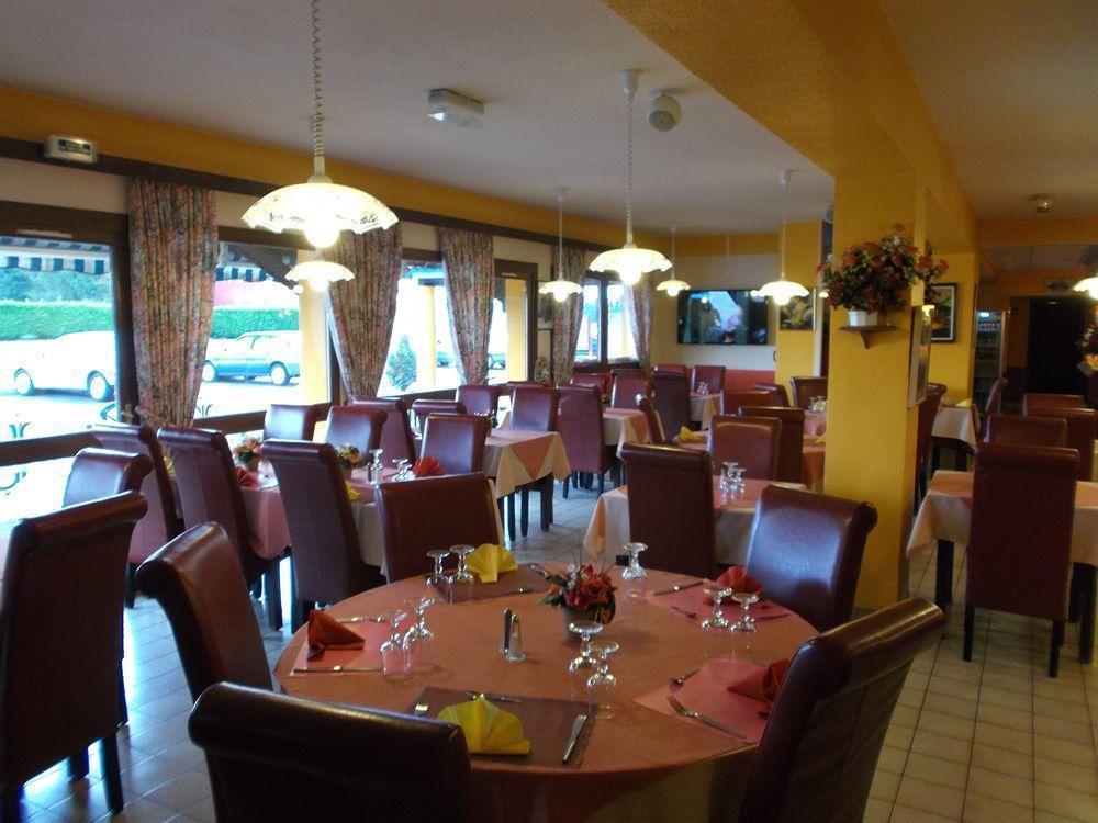 Brit Hotel Essentiel Moulins Avermes Buitenkant foto